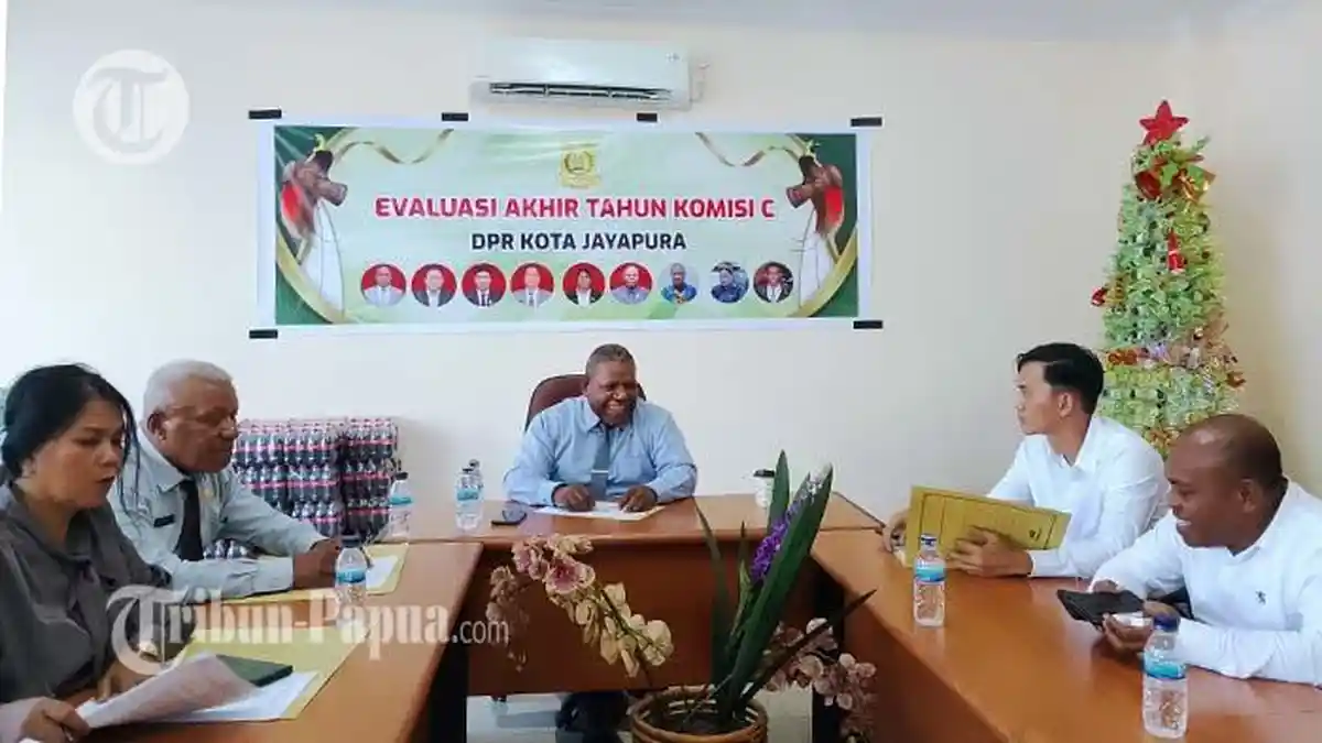 Evaluasi DPR: PAD Kota Jayapura 2025 Capai Target, Tapi Distribusinya Tidak Sehat